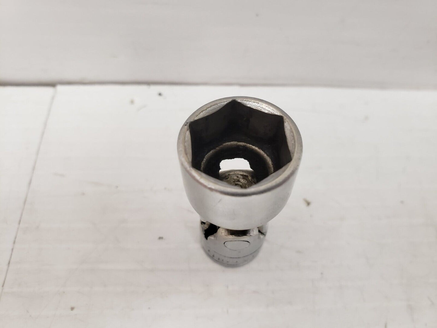 (I-36071) Snap On FS-20A 5/8 Drive Standard Swival Socket