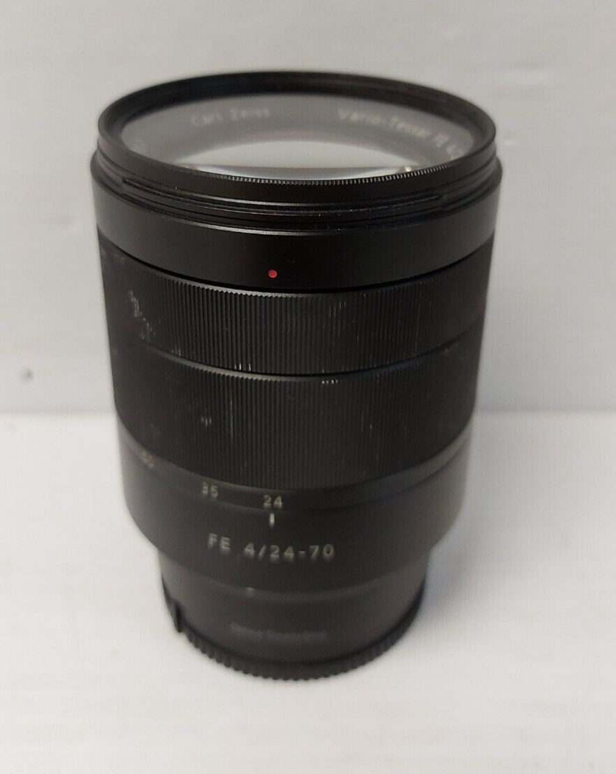 (N81829-1) Sony SEL247OZ Optical Steady Shot Lens w/ cover