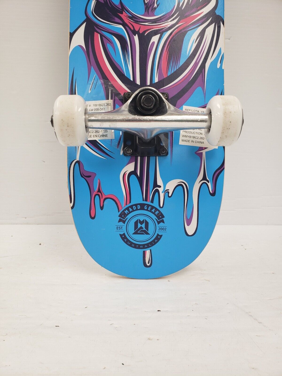 (I-35854) Madd Gear "G-Rilla" Skate Board