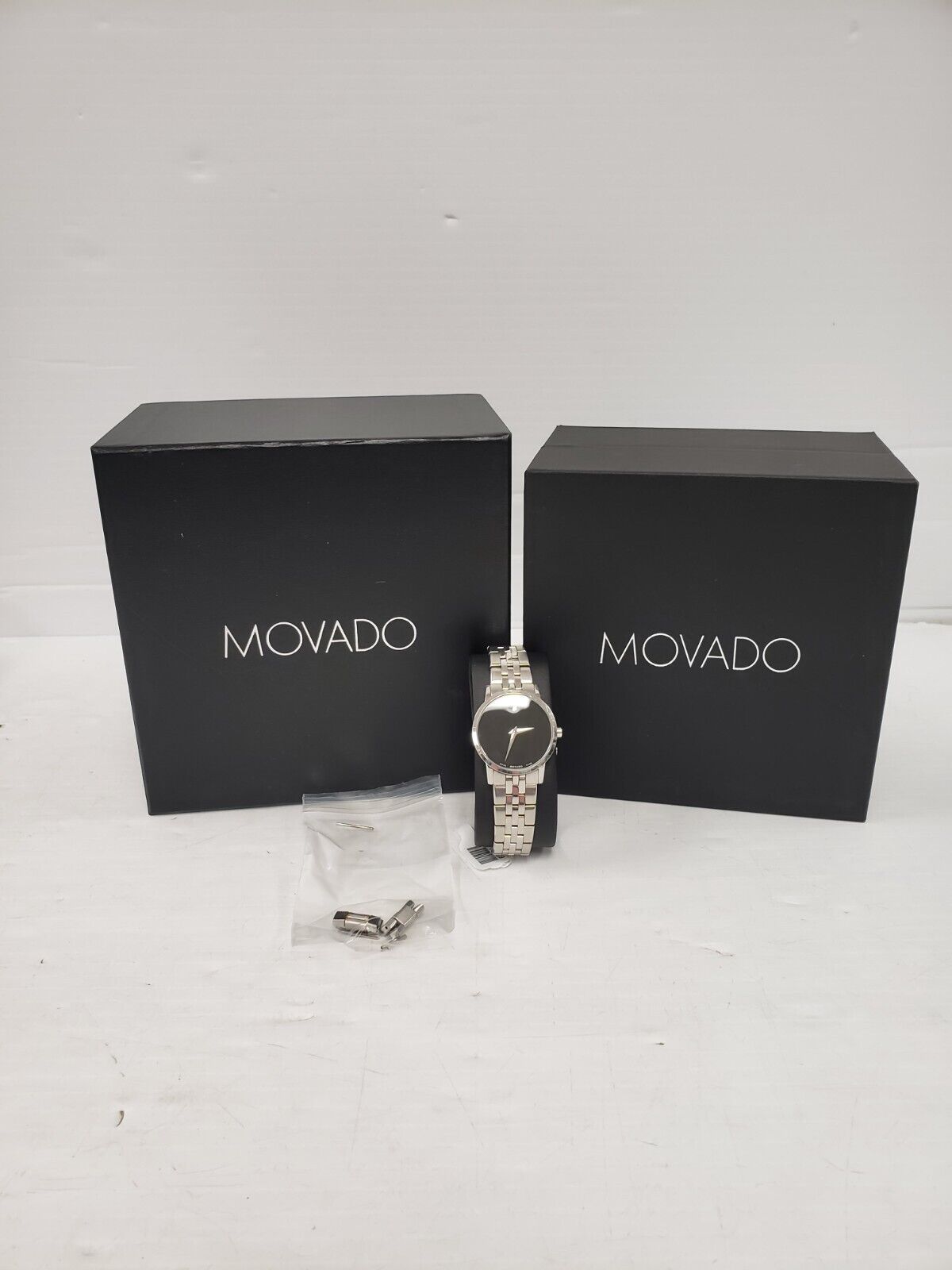 (65516-1) Movado 07.3.141463 Watch