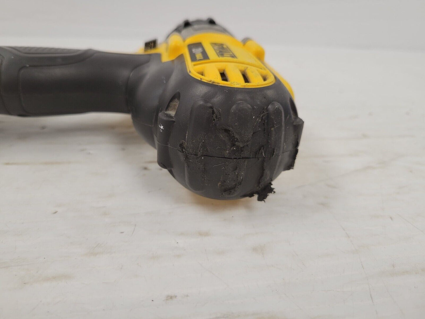 (69019-2) Dewalt DCD985 Drill