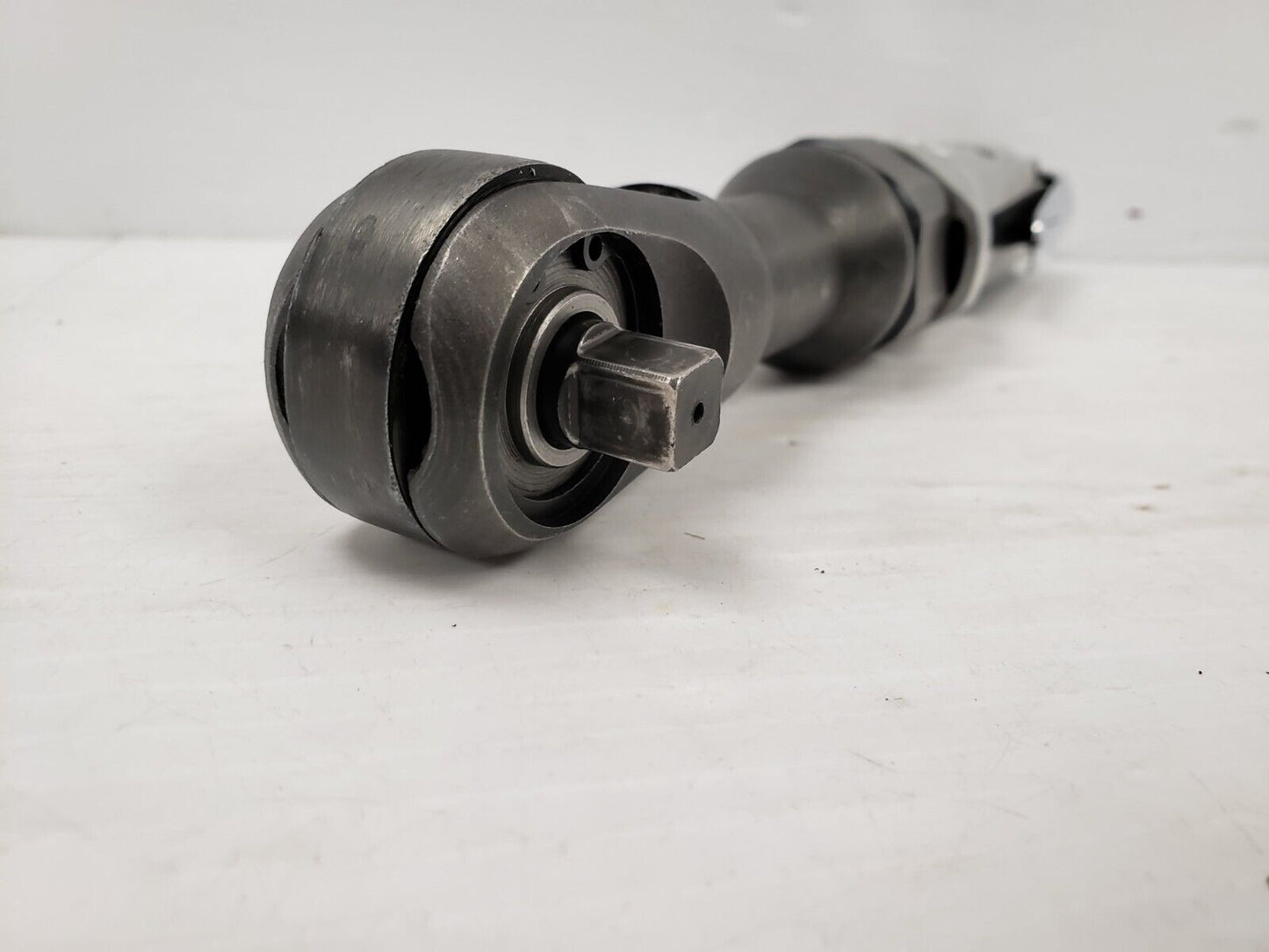 (63972-1) Chicago Pneumatics 71828 Air  Wrenches