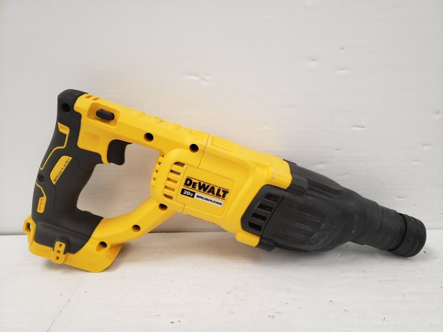 (67756-1) Dewalt DCH133 Hammer Drill
