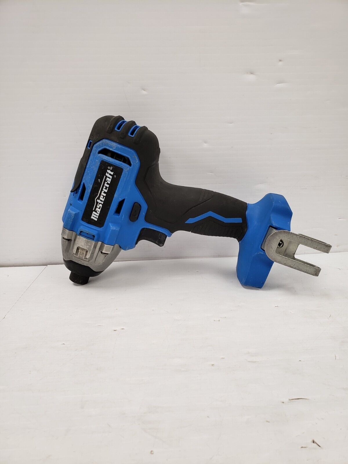 (62748-2) Mastercraft 5742 Impact Drill