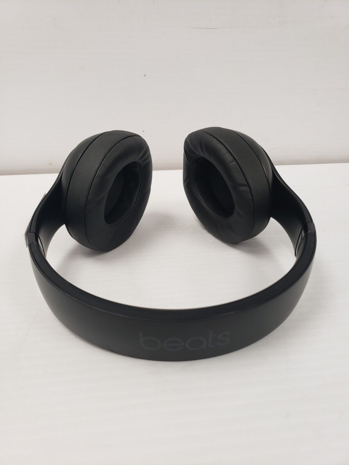 (42013-1) Beats Studio 3 Wireless Headphones