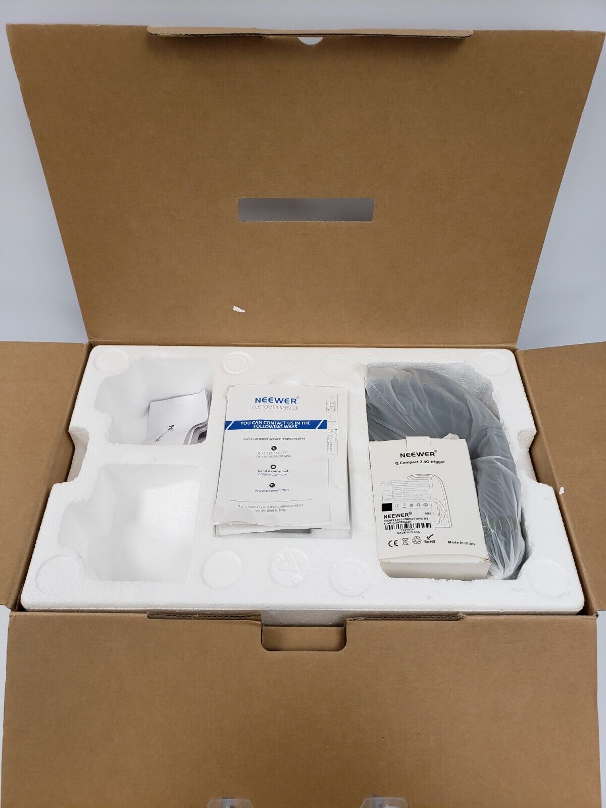 (67972-3) Neewer S101-300WPRO Lighting