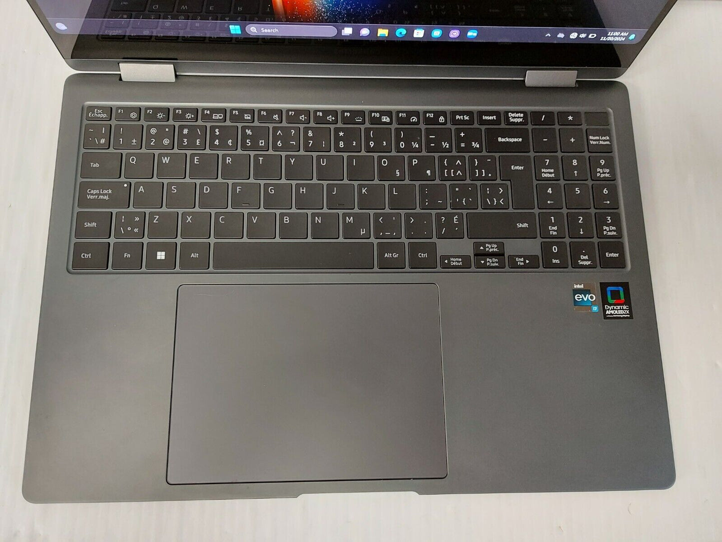 (N82060-1) Samsung NP960QFG Laptop