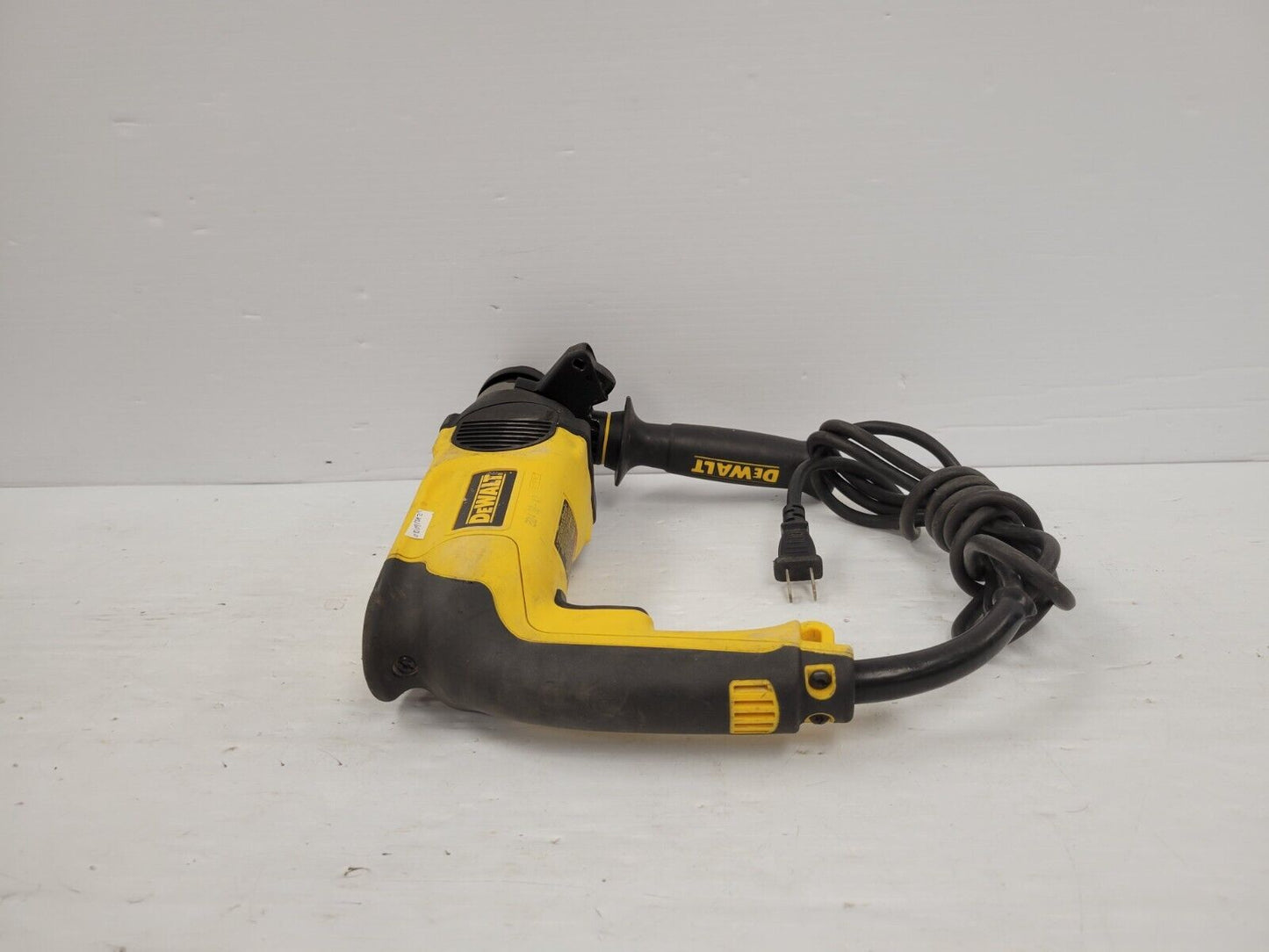 (62677-2) Dewalt D25123 Hammer Drill
