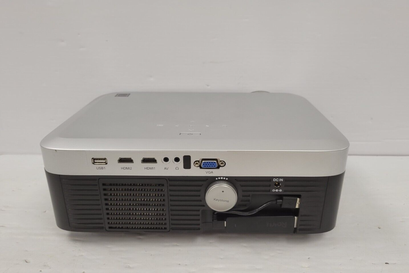 (60655-1) RCA RPJ138 Projector