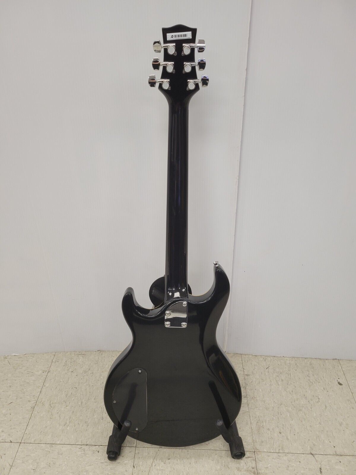 (66783-1) Silverstone Electric Guitar