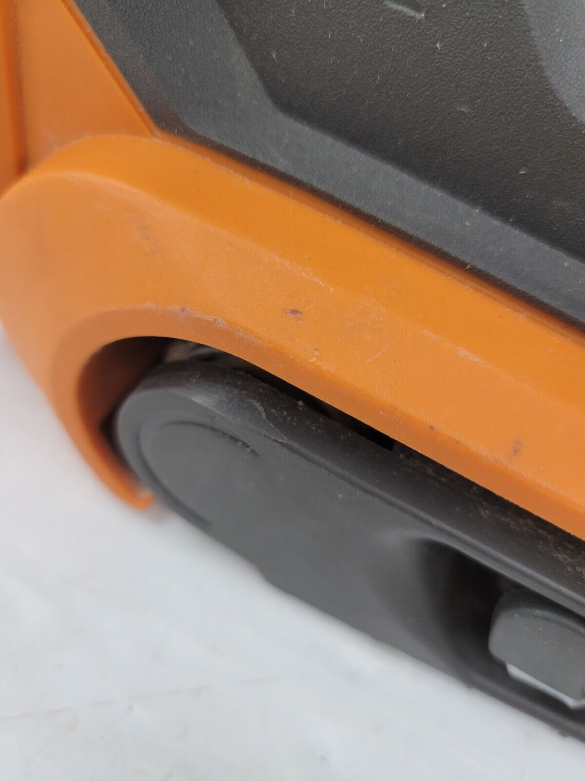 (60969-1) Ridgid R86065 Belt Sander