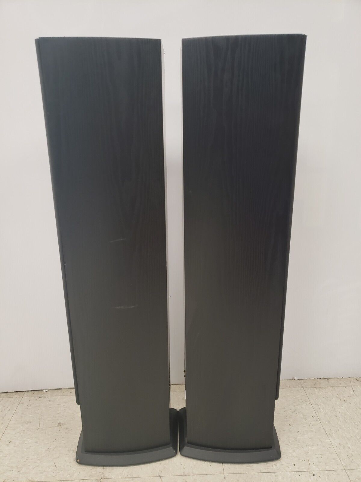 (62722-5) Soundstage T5 Tower Speakers