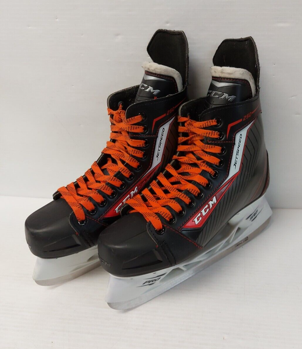 (N81871-1) CCM Jet Speed Sz: 8 Hockey Skates