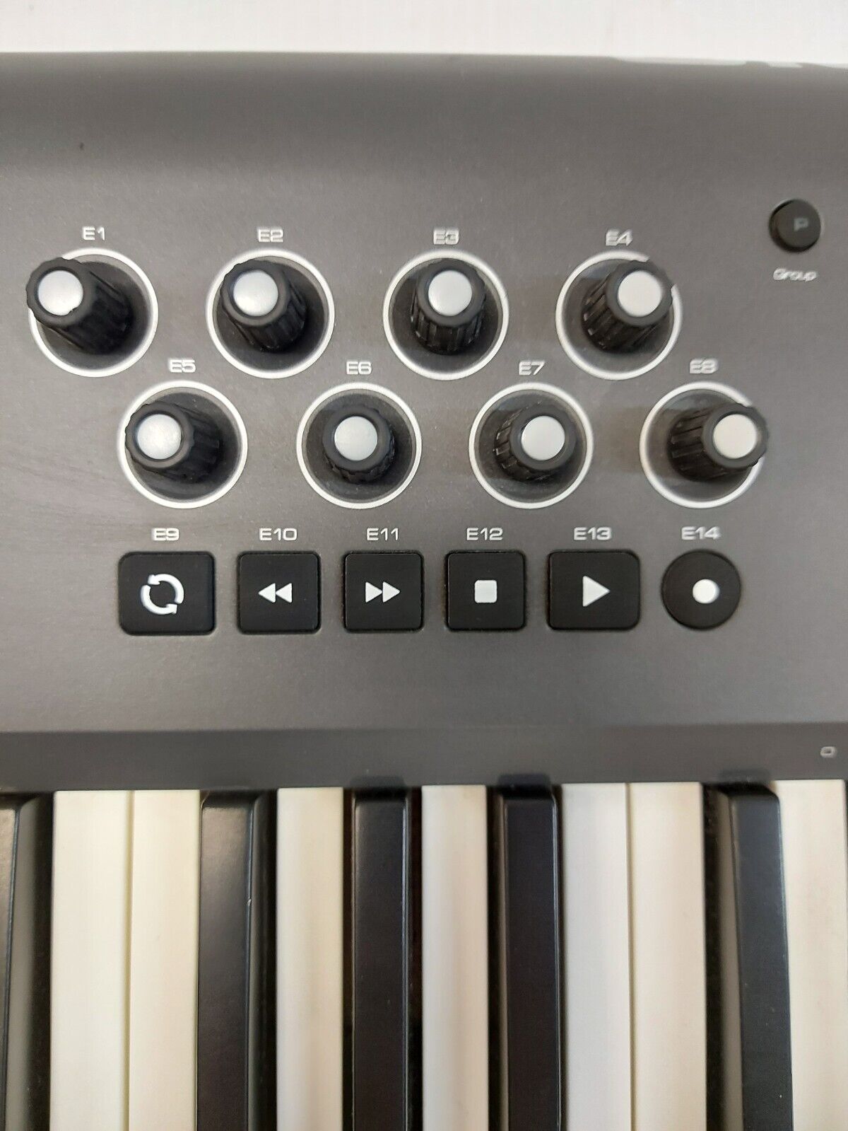 (N79708-1) M-Audio Axiom 49 Keyboard