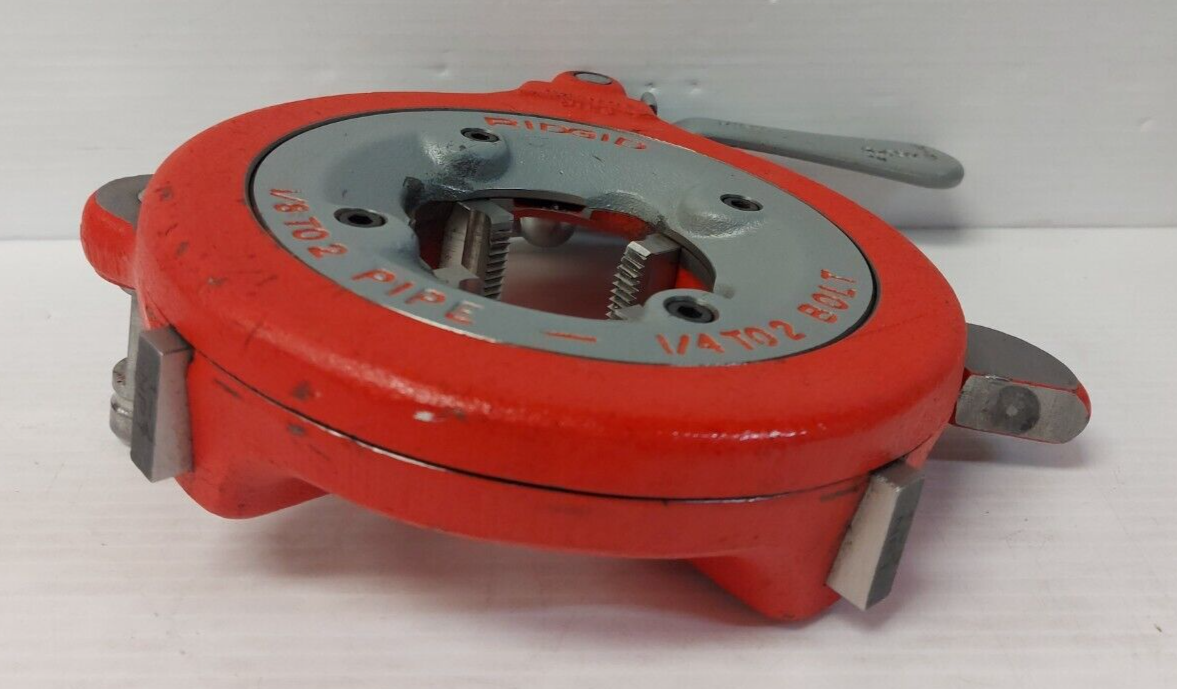 (N82328-1) Ridgid Tools NO.811A Universal Quick Opening Right Oiling Die Head