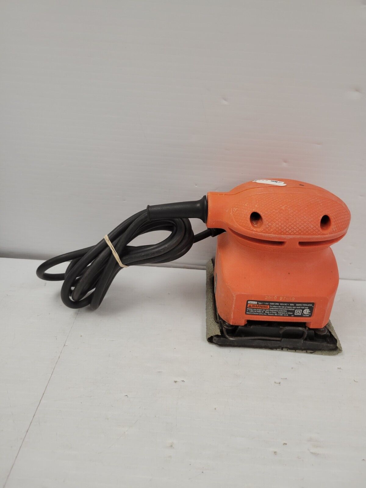 (66354-3) Black & Decker 70410-CA Sander