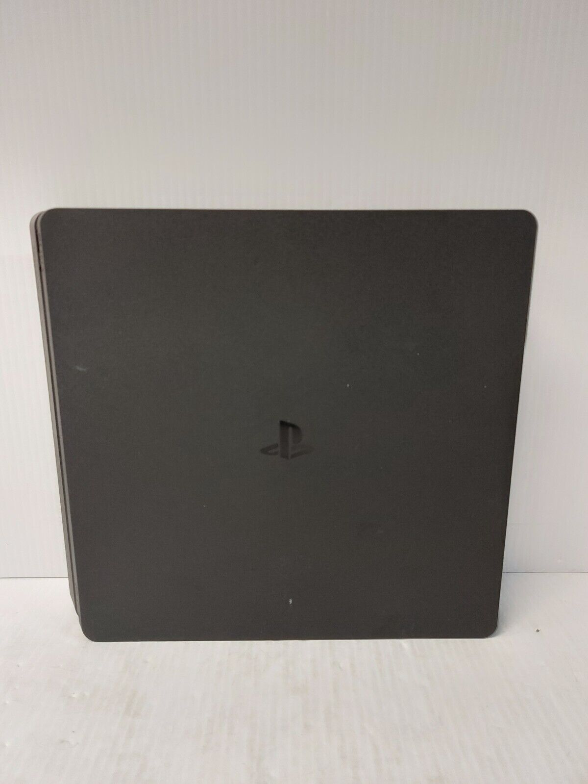 (N83315-1) Sony CUH-2215B PlayStation 4- 1TB