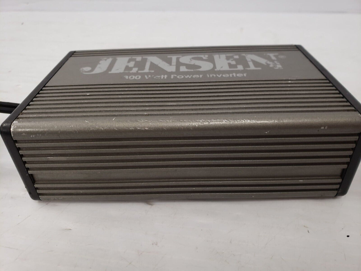 (62358-2) Jensen Power Inverter-300 Watt