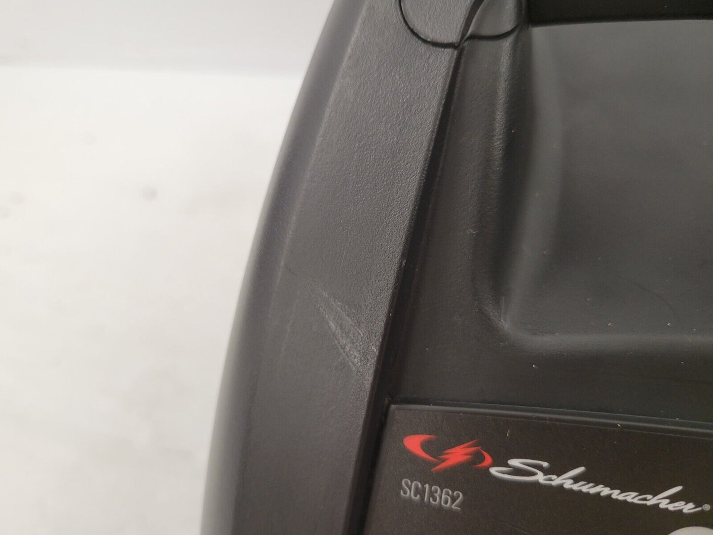 (67151-1) Schumacher SC1362 Jump Starter