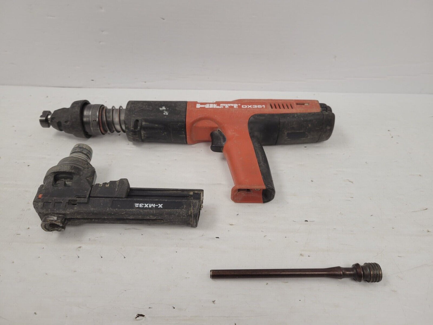 (I-36042) Hilti DX351 Power Activated