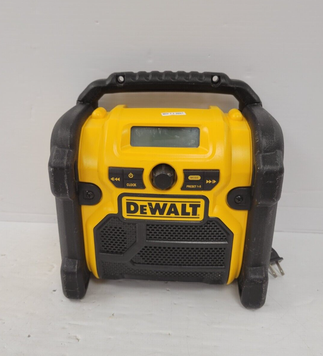 (69042-1) Dewalt DCR018 Work Radio