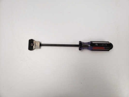 (69721-3) Mac Tools X21200 Gasket Scraper