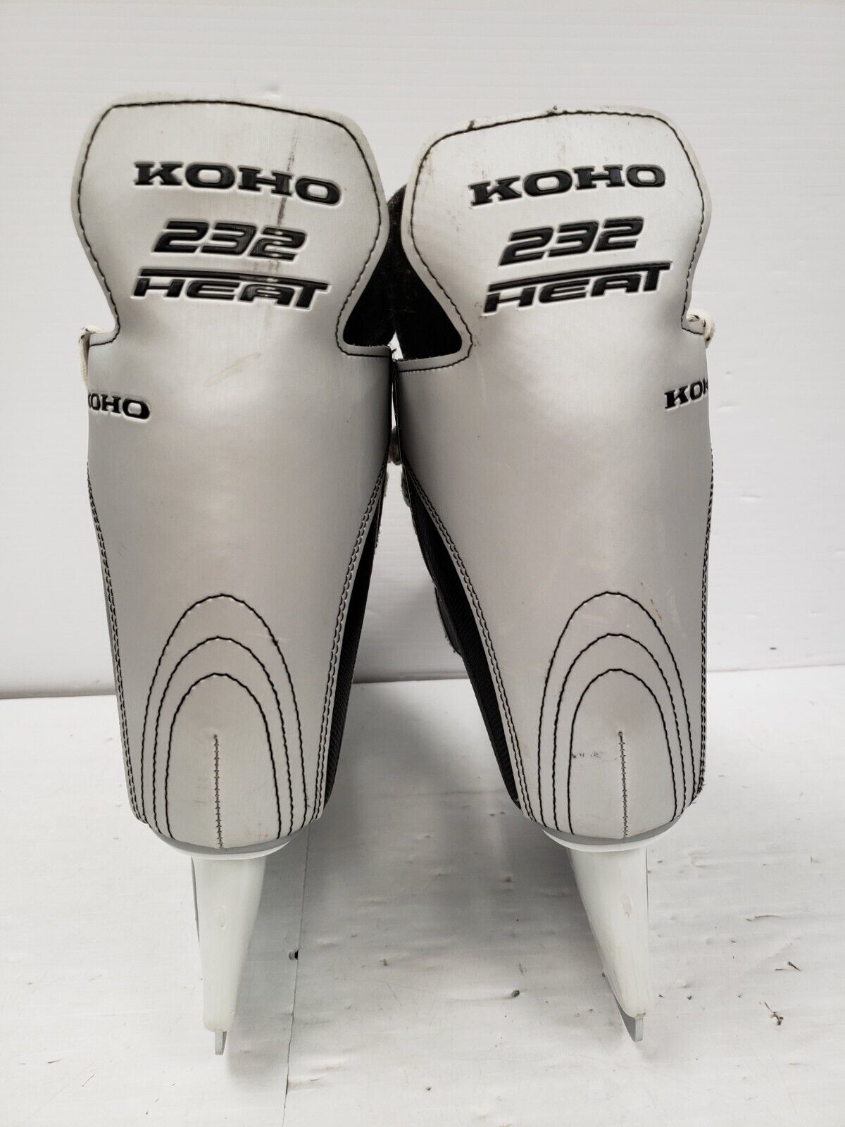 (67443-1) Koho 232 Heat Hockey Skates - 9