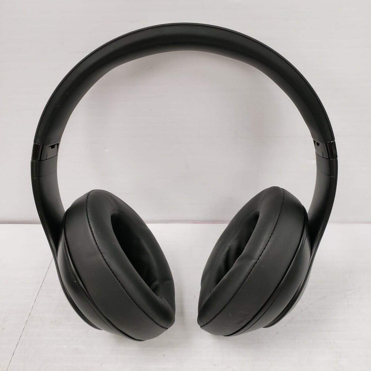 (55406-1) Beats Studio 3 Wireless Headphones