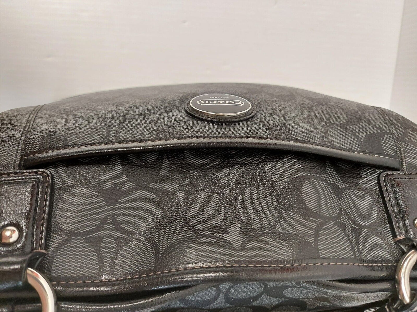 (N84341-1) Coach Shoulder Bag