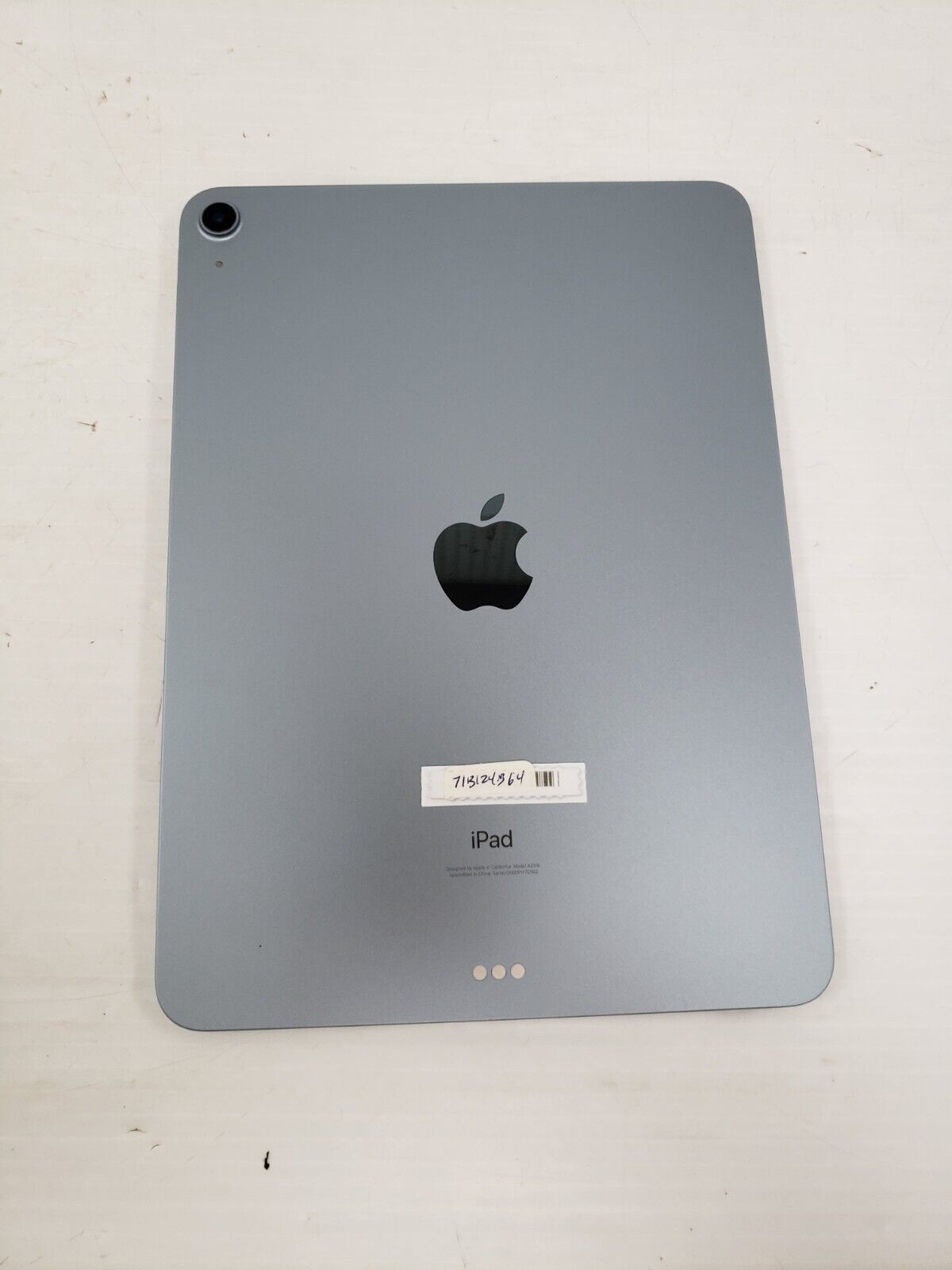 (61782-1) Apple MYFQ2ZP/A iPad Air - 4th Gen - 64GB