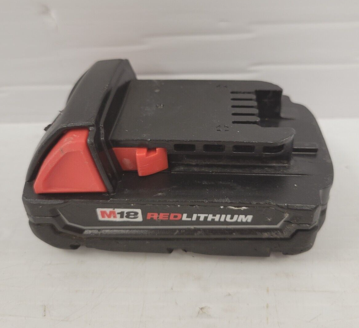 (62315-3) Milwaukee 48-11-1815 Battery