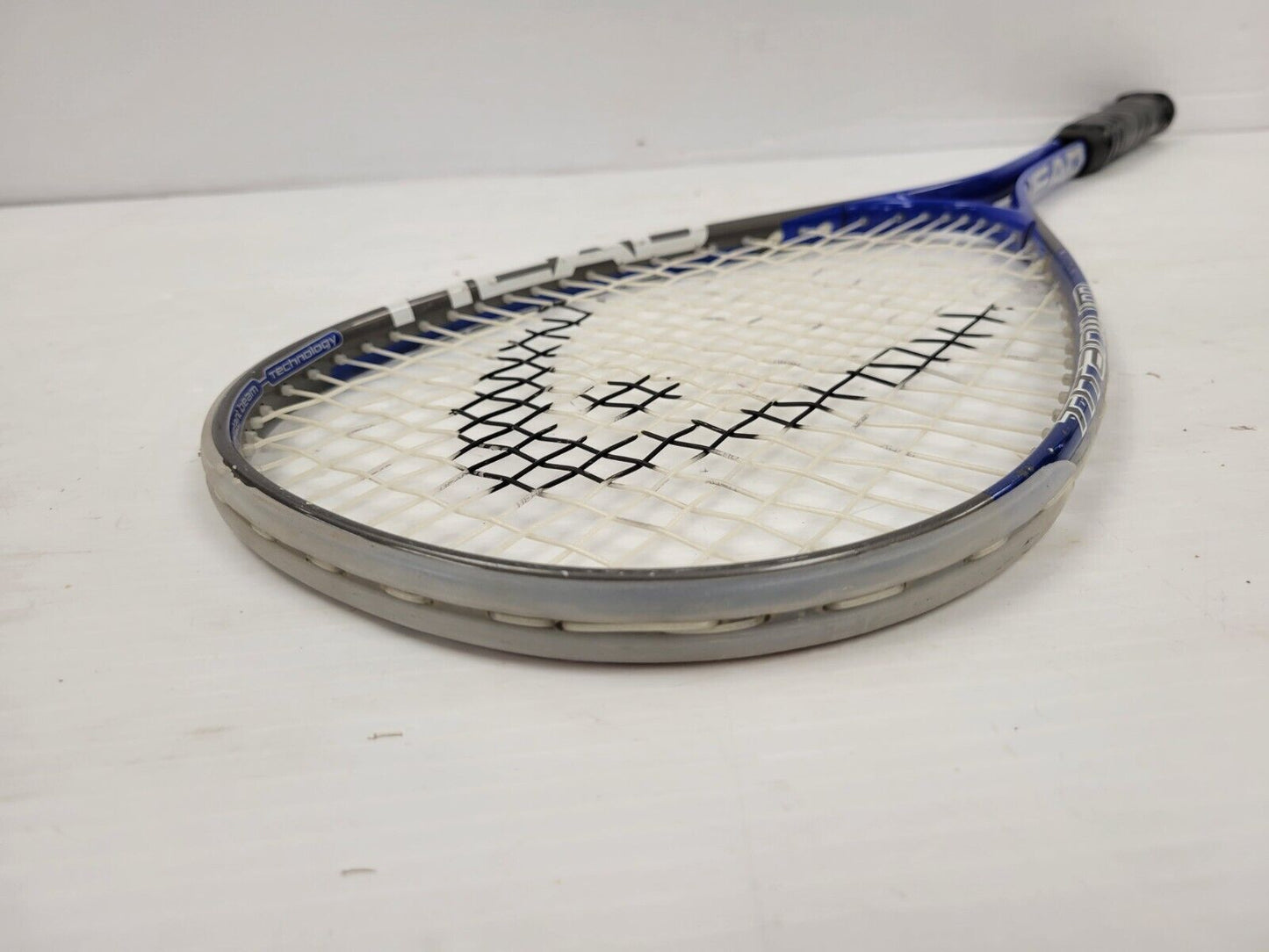 (I-3913) Head T1 Demon Squash Racquet