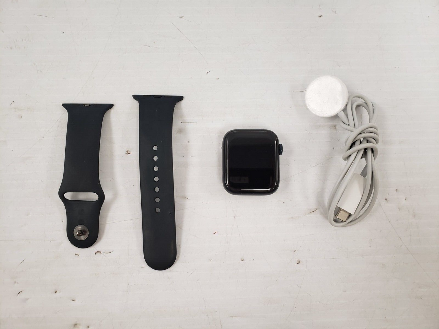(58132-1) Apple A272 Smart Watch SE 2nd Gen