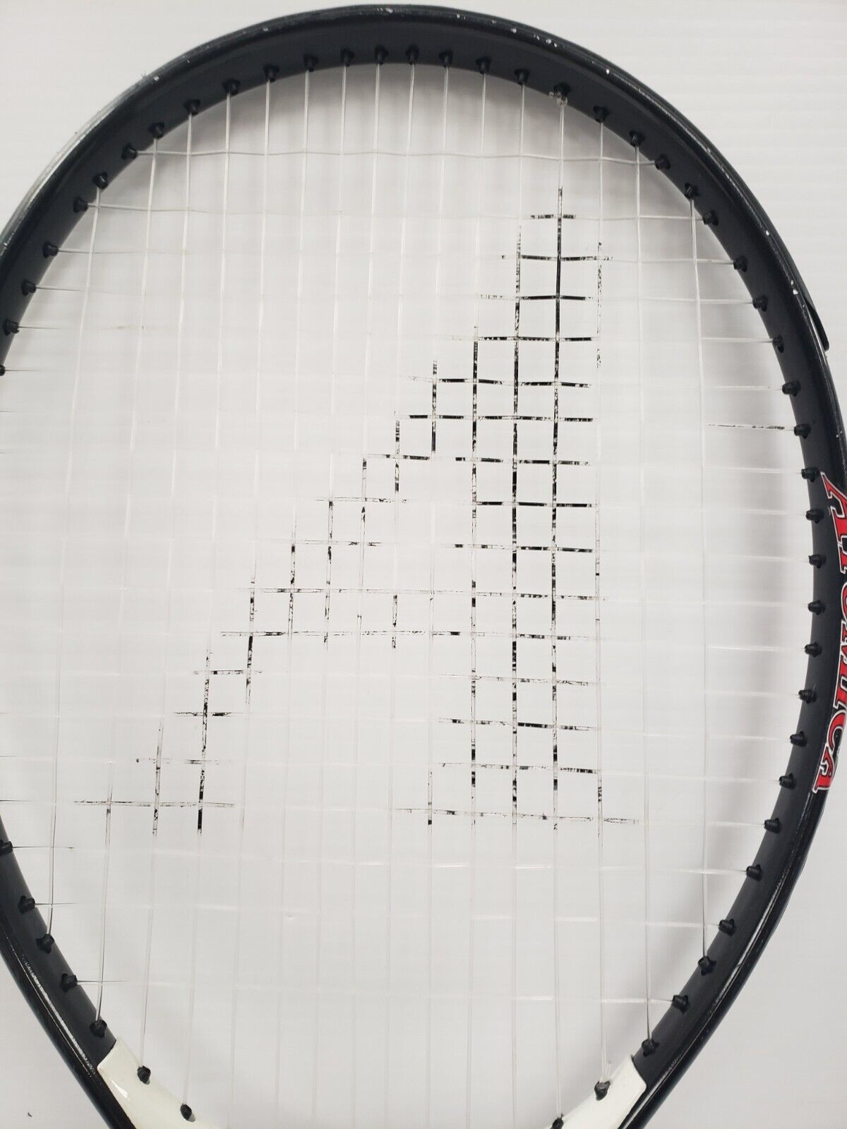 (68608-3 B) Atomic Tennis Racket