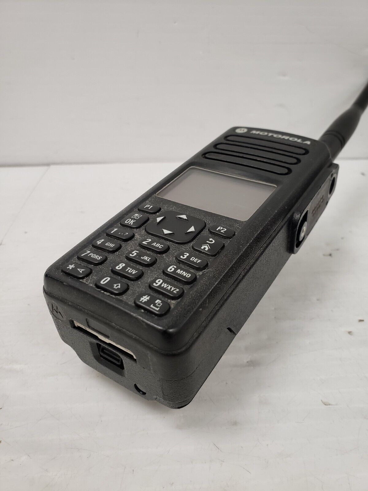 (69068-1) Motorola XPR 7550E Two-Way Radio