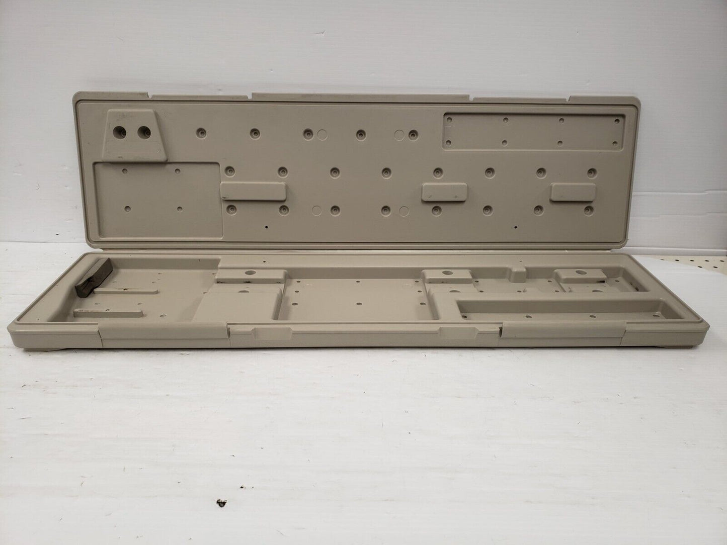 (65916-1) Mitutoyo CDC-24"C Caliper