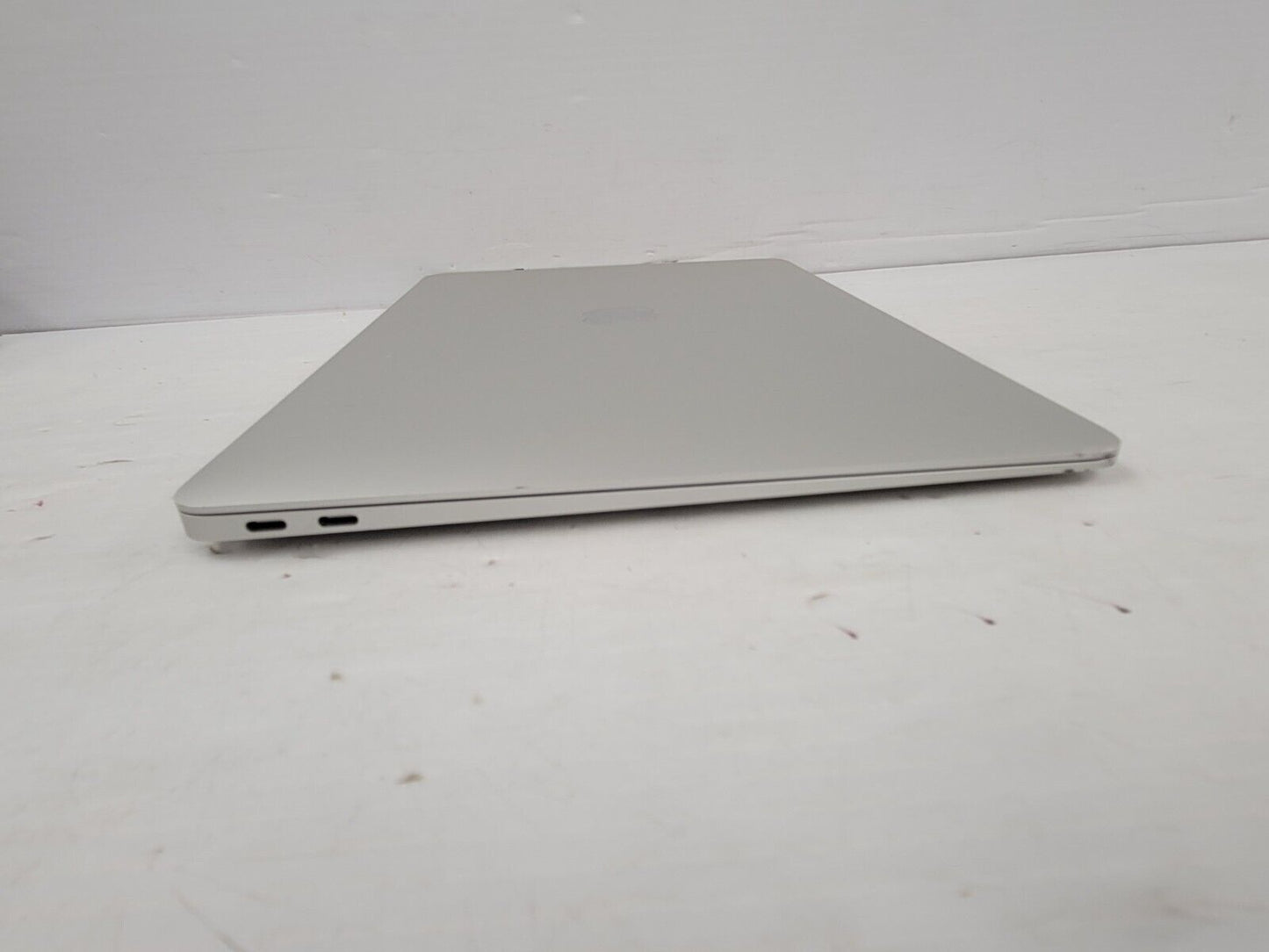 (53136-1) Apple A2337 Laptop