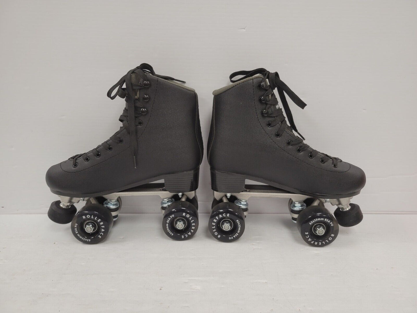 (59794-1) Rollerface Hip Skates Roller Skates - Size 8