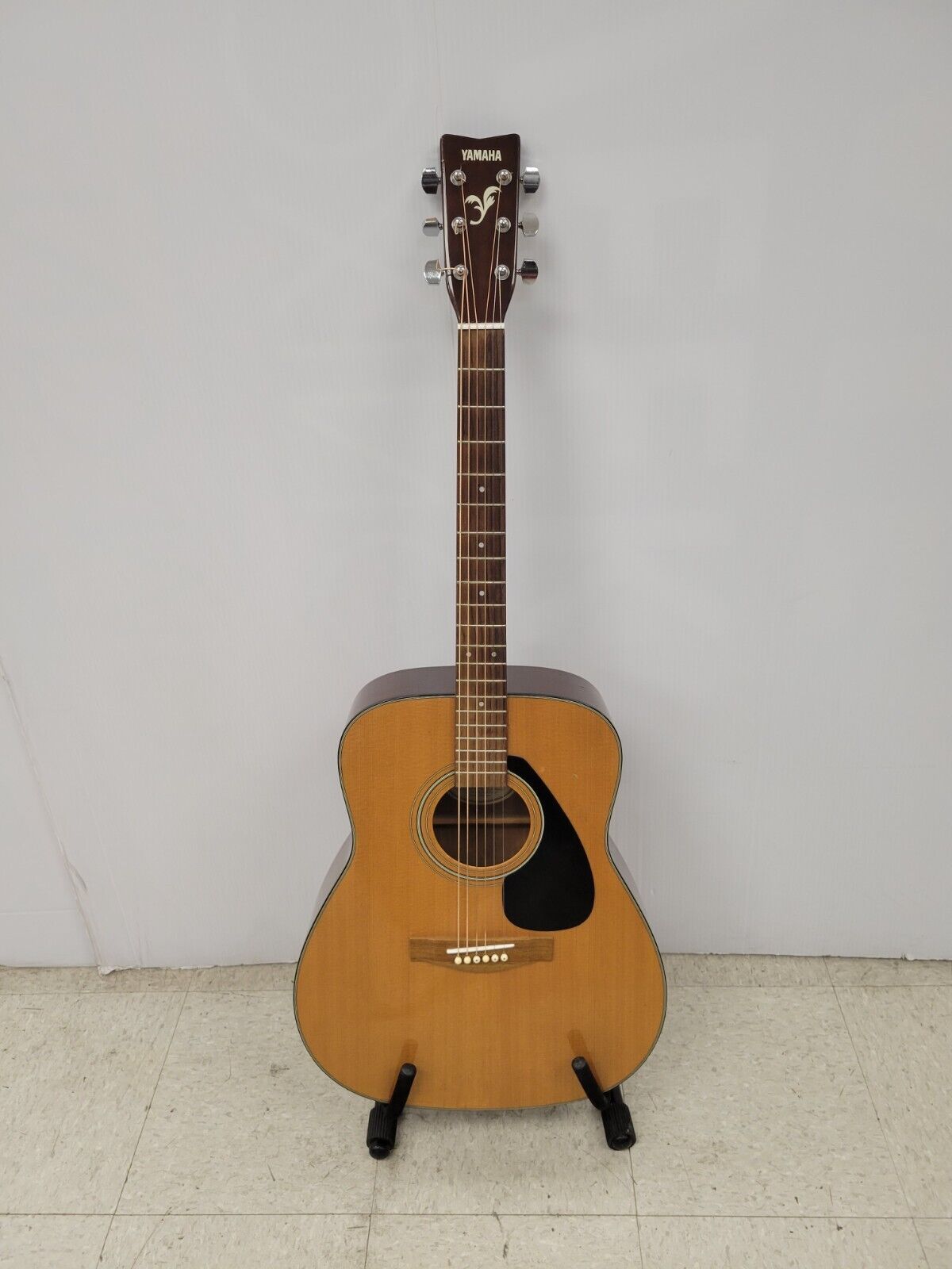 (66782-1) Yamaha F-340 Guitar