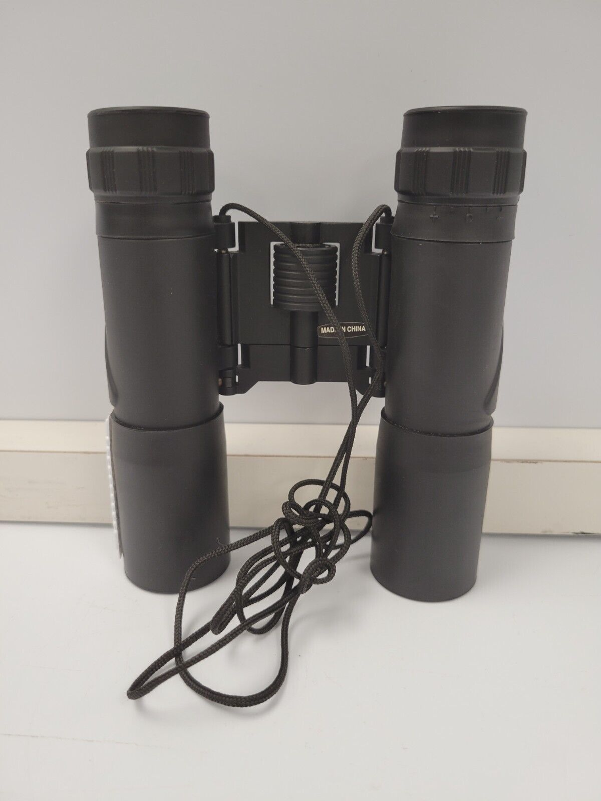 (70181-2) Praktica 12x25SC Binoculars