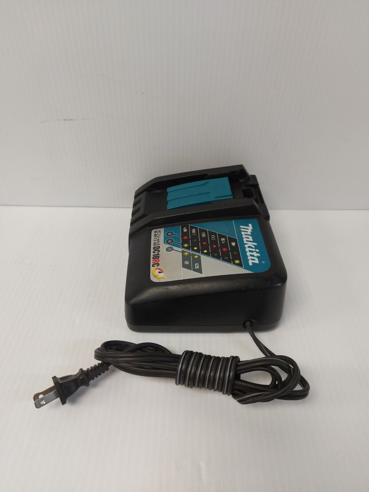 (NI-21266) Makita DC18RC Battery Charger