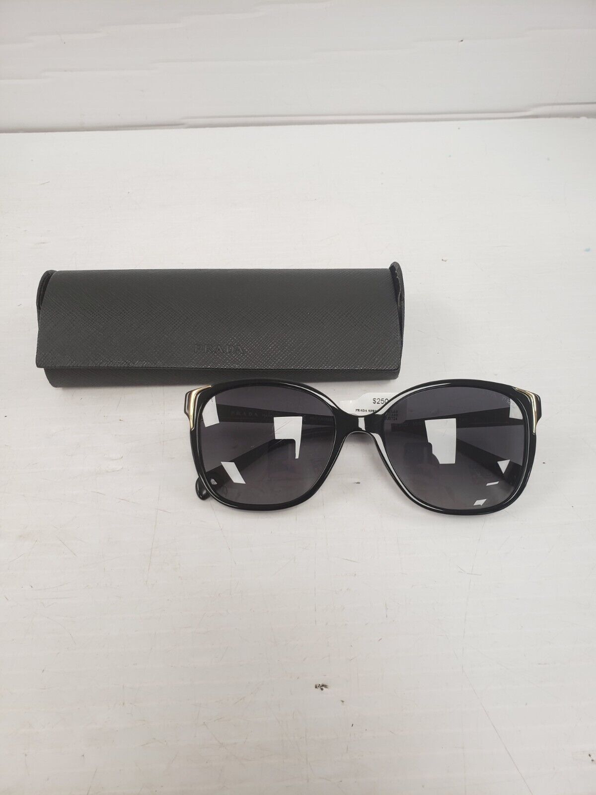 (62477-1) Prada SPR010 Sunglasses