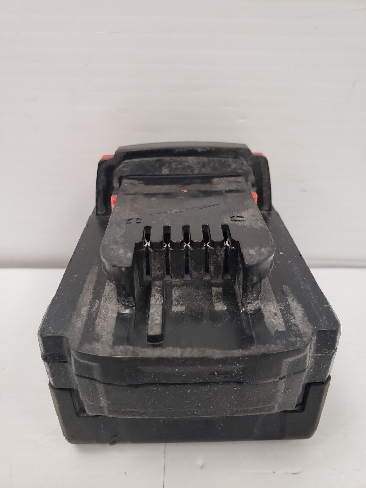 (62976-3 A) Milwaukee 48-11-1850 18V Battery