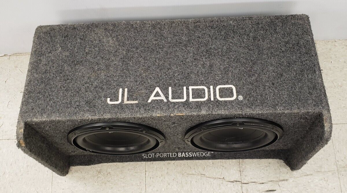 (58819-1) JL Audio Subwoofers -2X 10" in Box