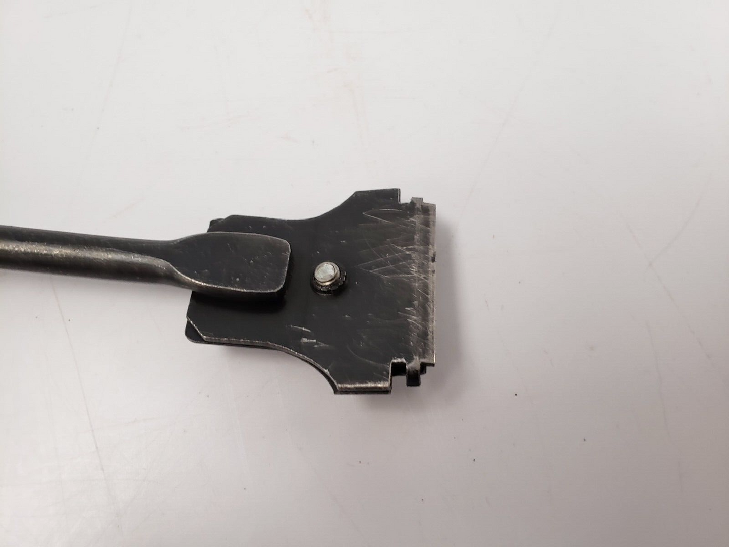 (69721-3) Mac Tools X21200 Gasket Scraper