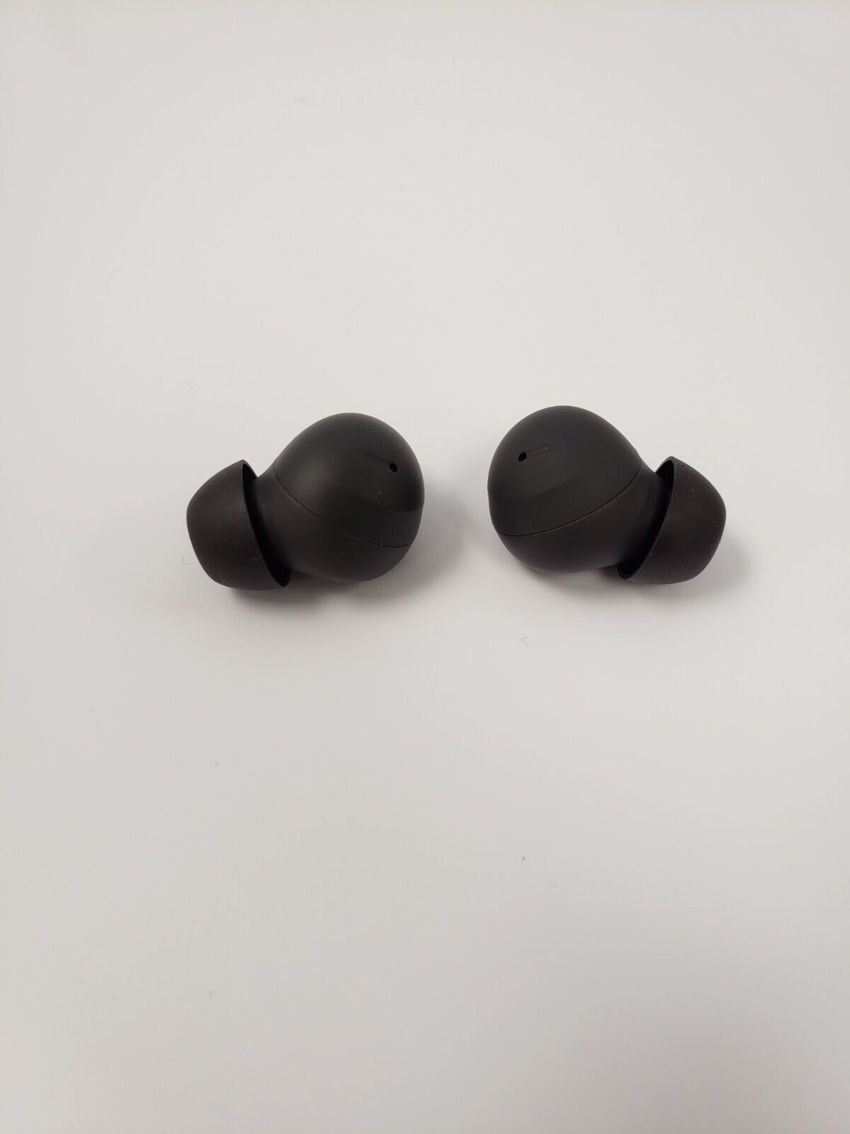 (69342-2) Samsung SM-R10N Ear Buds