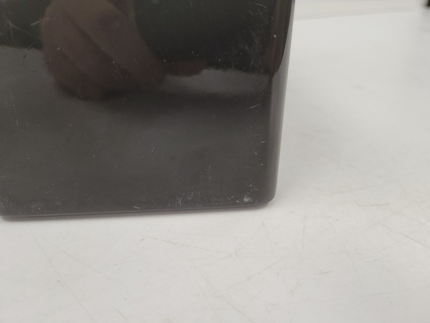 47100918