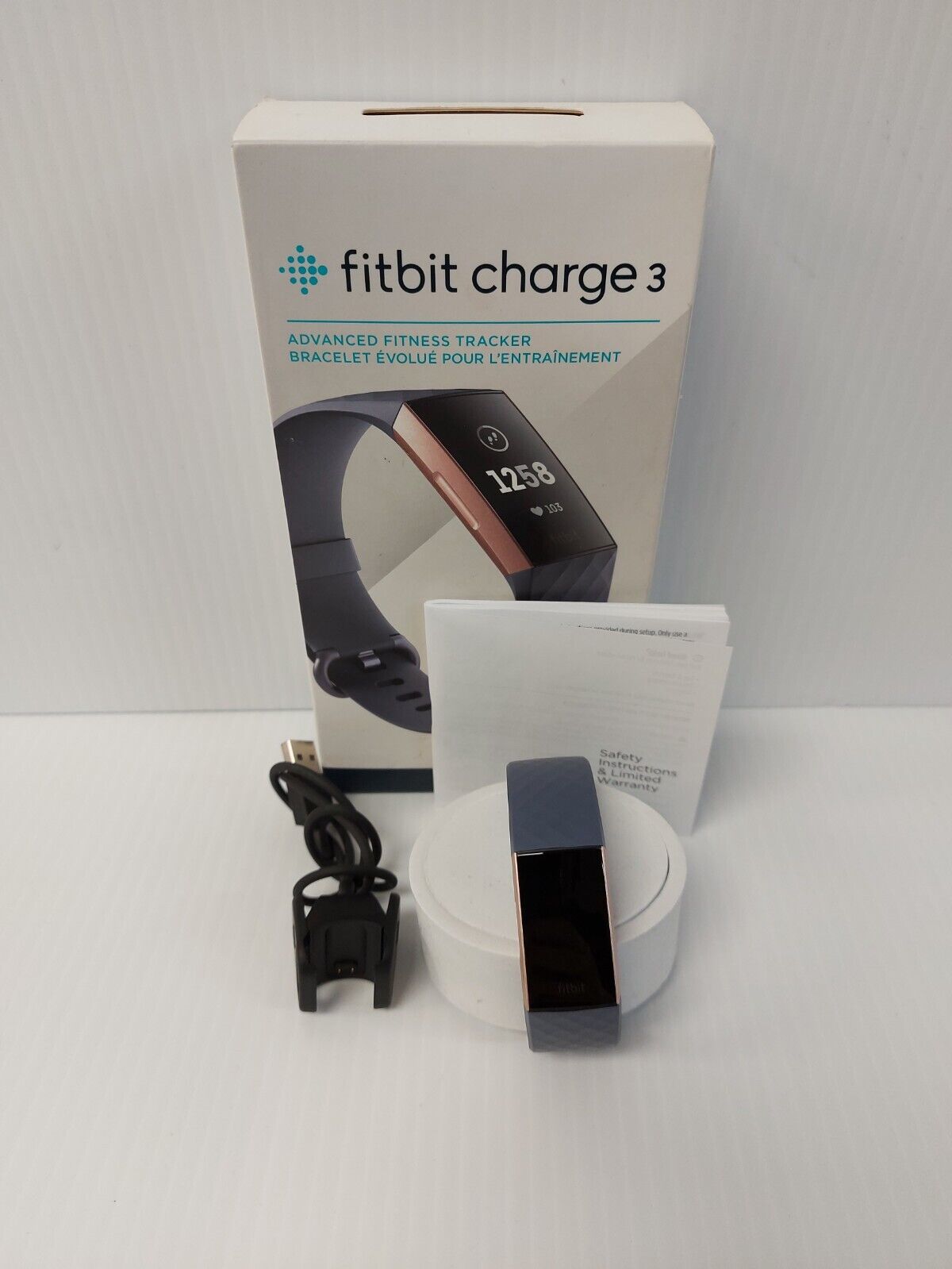 (NI-20723) Fitbit Charge 3 Advanced Fitness Tracker