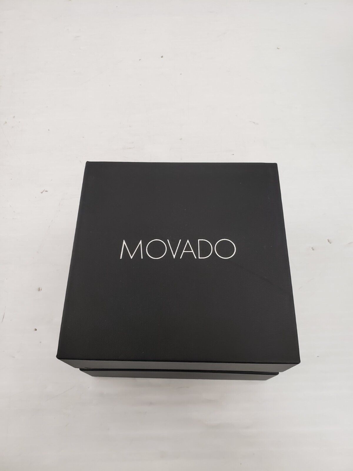 (65516-1) Movado 07.3.141463 Watch