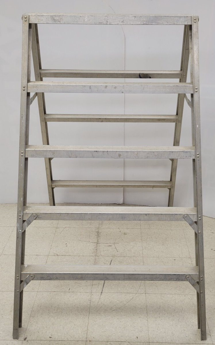 45051258
